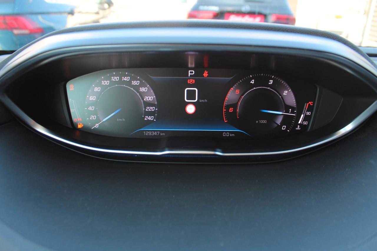 Peugeot 3008 BlueHDi 130 S&S EAT8 Allure
