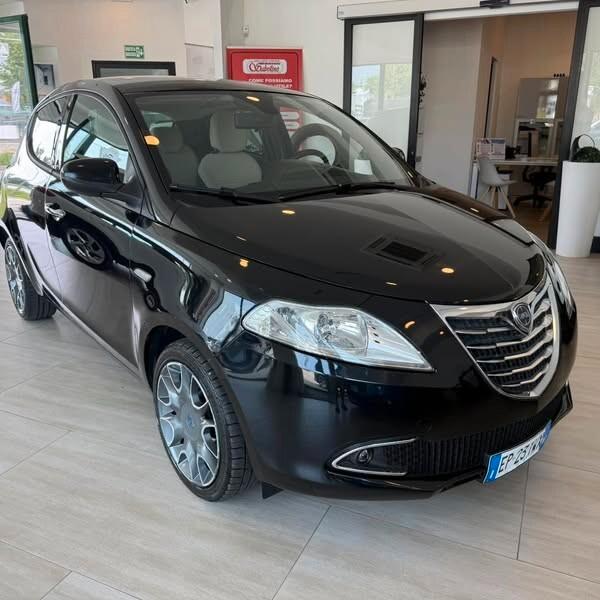 Lancia Ypsilon 1.2 69 CV 5 porte GPL Ecochic Gold