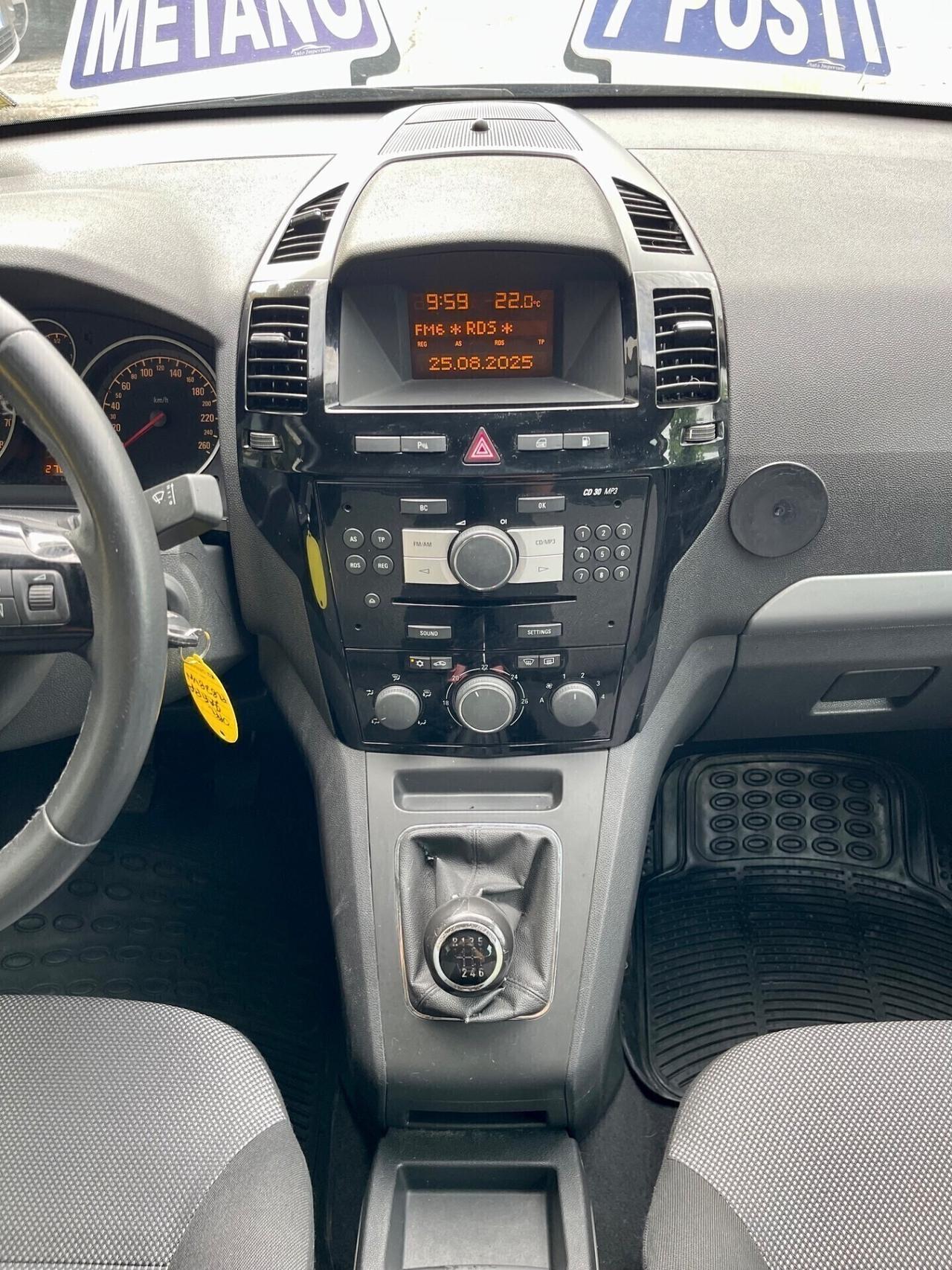 Opel Zafira 7POSTI 1.6T met 110kw Cosmo UNIPROP