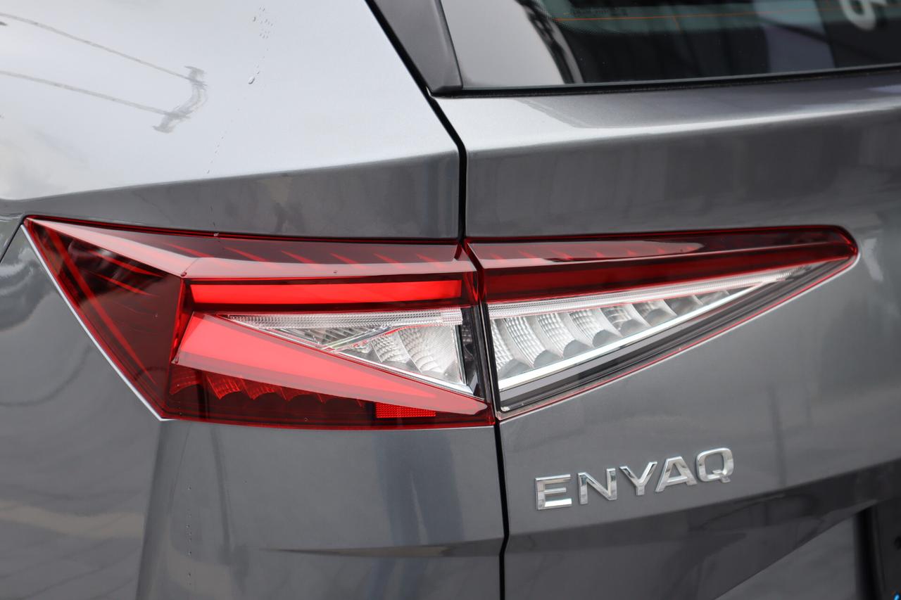 Skoda Enyaq iV iV60 180CV CAMERA DIGITAL NAVI LED 19"