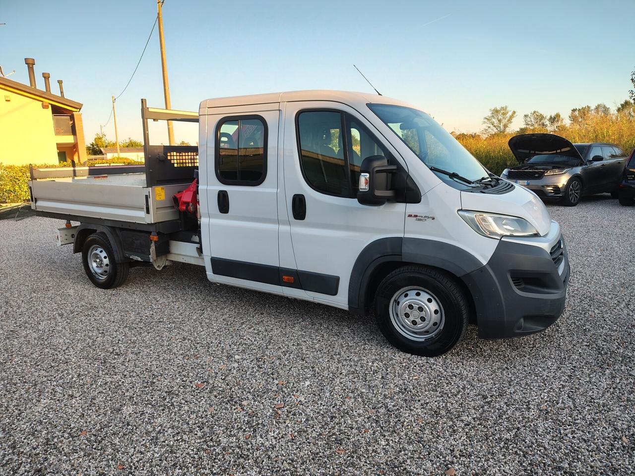 Fiat Ducato 33 2.3 MJT 130CV PM-DC Cabinato 7 POSTI GRU FASSI