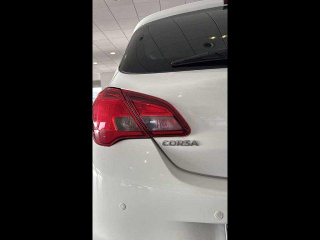 OPEL Corsa 5ª serie - 1.2 5 porte b-Color