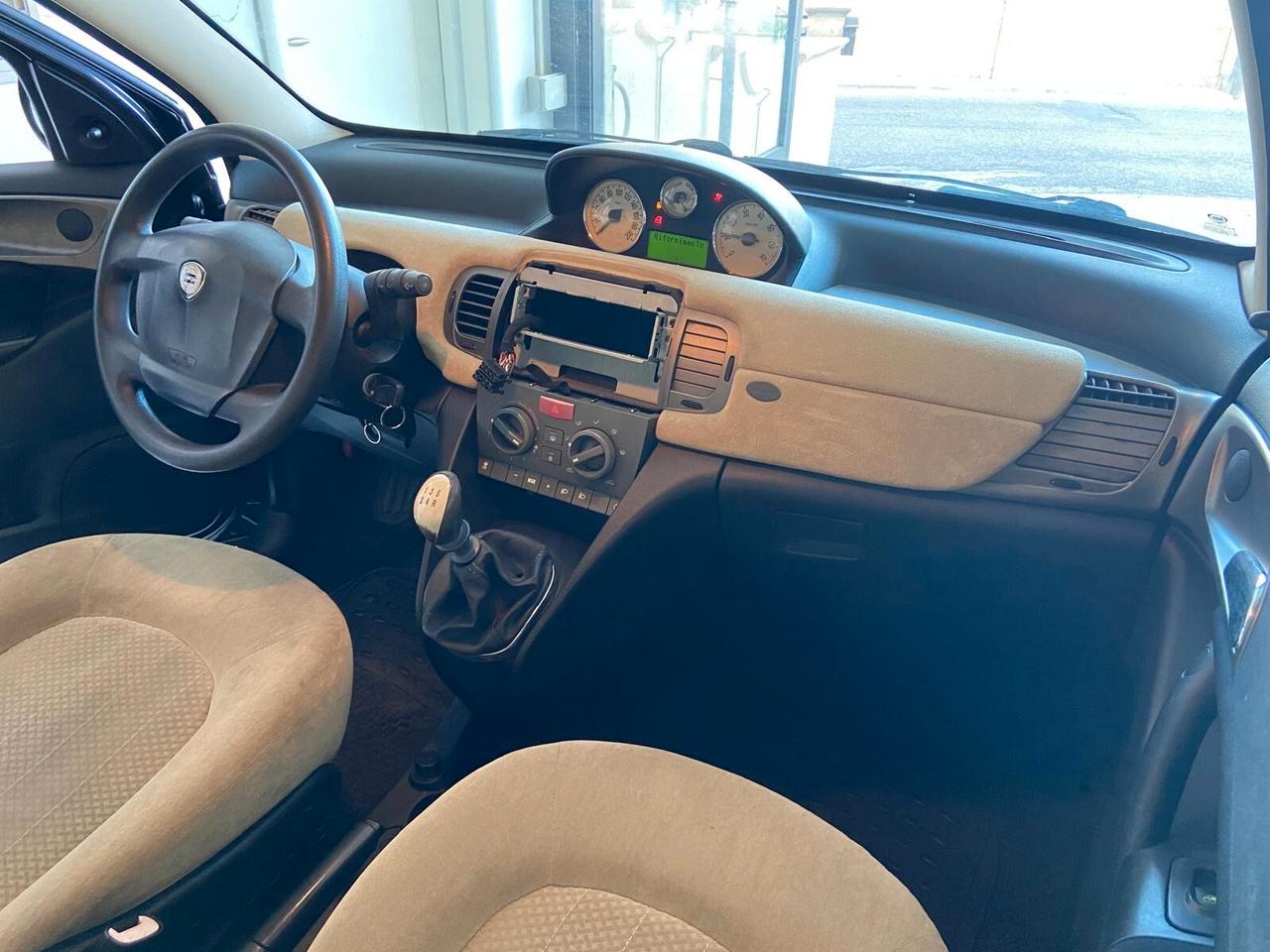 Lancia Ypsilon 1.3 Multijet 16V Oro