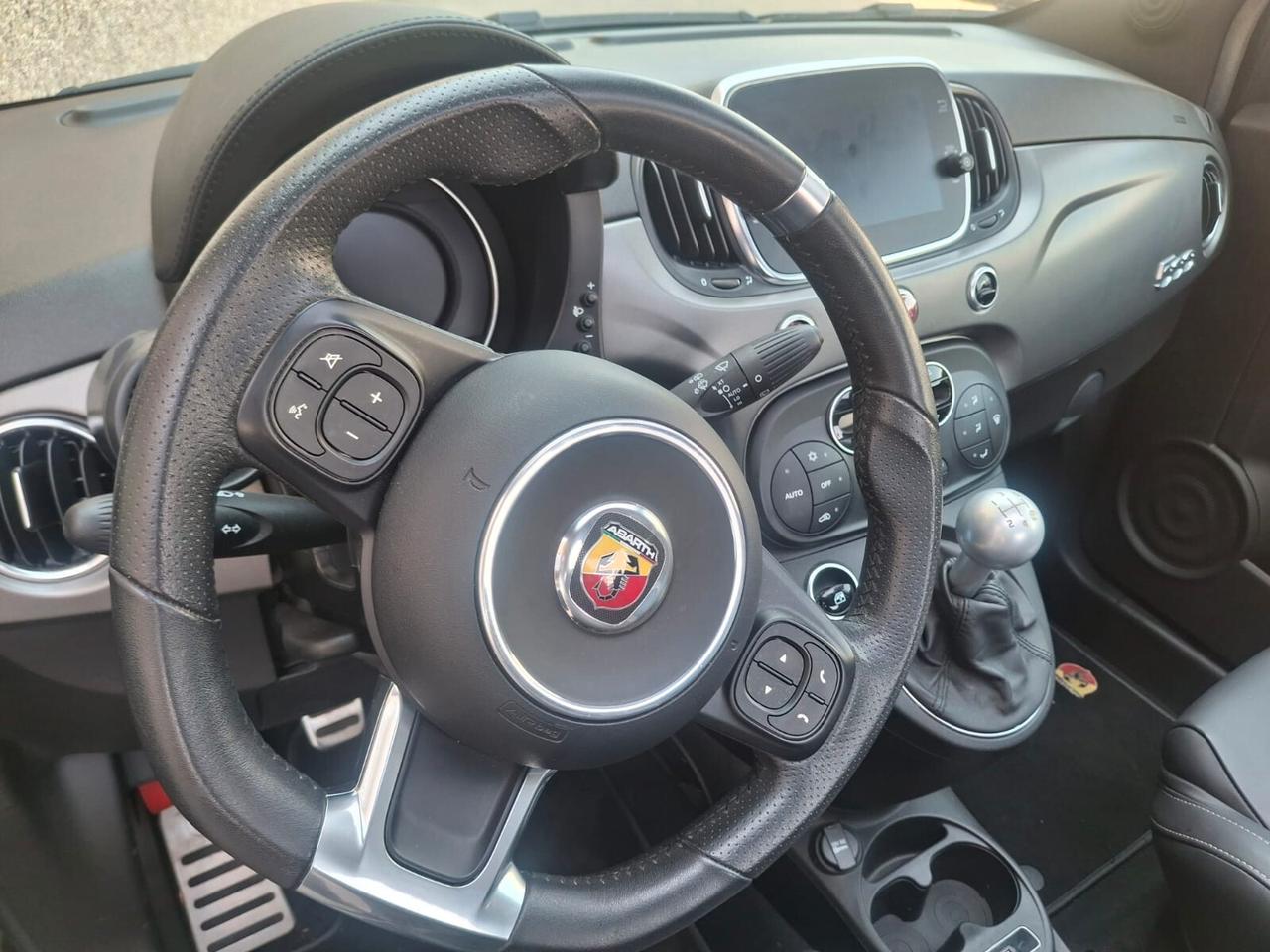 Abarth 595 1.4 Turbo T-Jet 165 CV Turismo tetto apribile