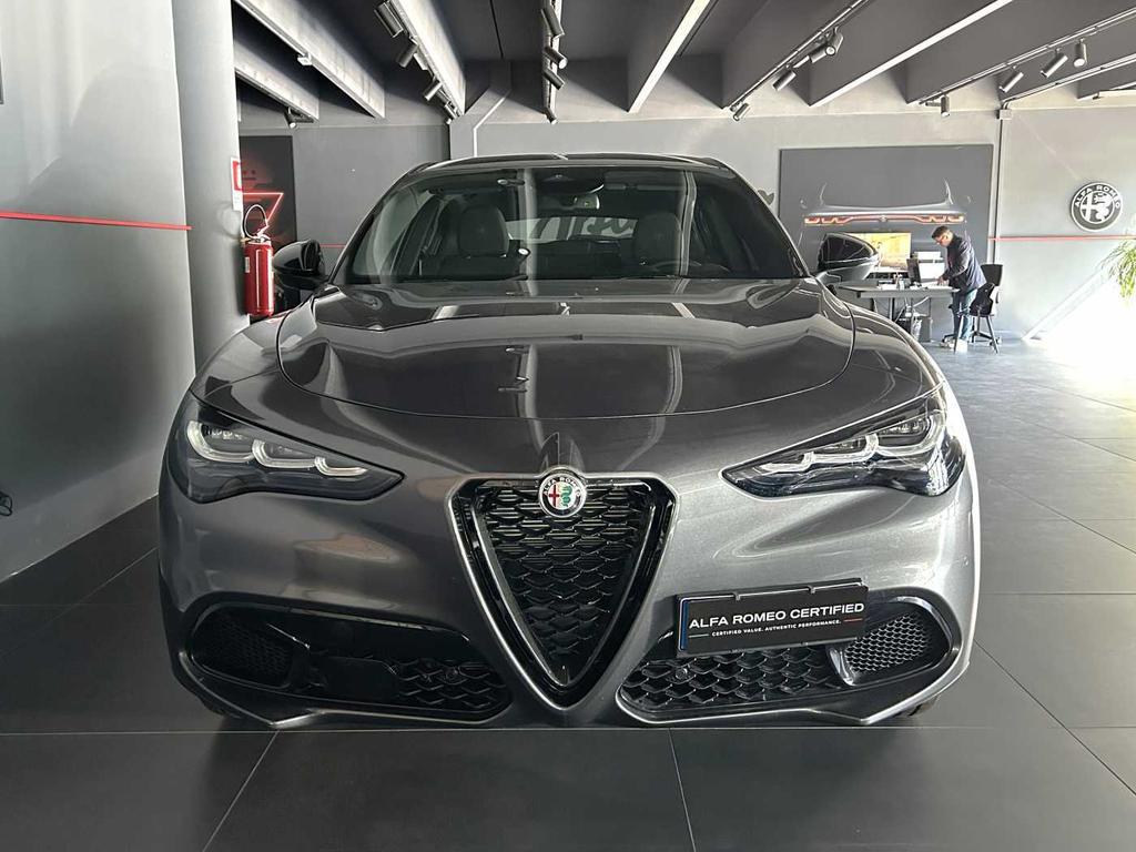 Alfa Romeo Stelvio 2.2 t Sprint Q4 210cv auto