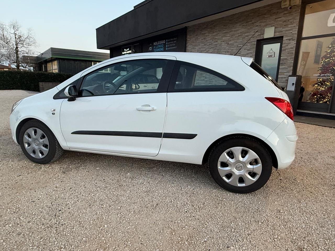 Opel Corsa 1.2 80CV 3 porte GPL-TECH Club GPL DI SERIE