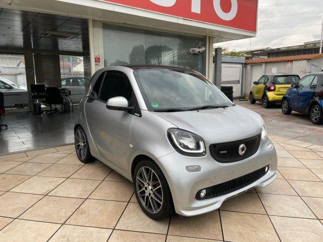 SMART ForTwo 0.9 90CV BRABUS PACK LED PANORAMA NAVIGATORE