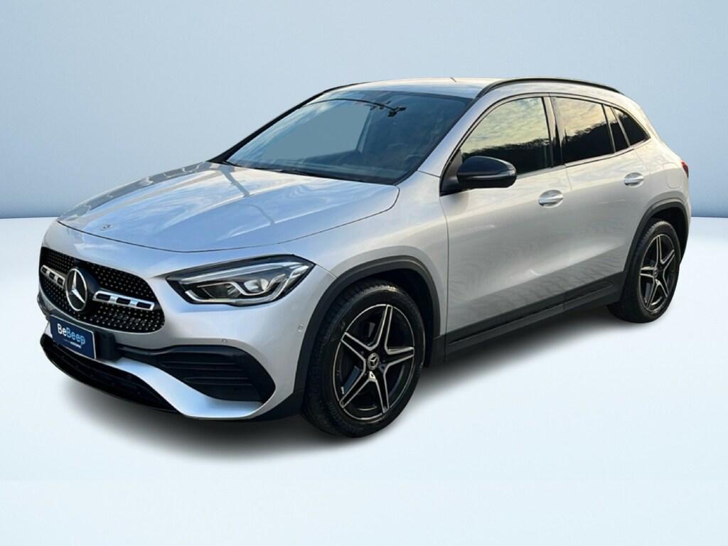 Mercedes GLA 200 200 D Premium 8G-DCT