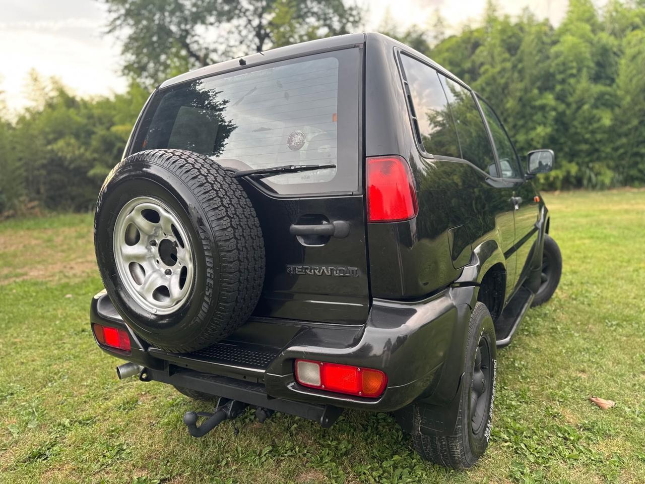 Nissan Terrano II 2.7 Tdi 3p. SR Safari Commerc