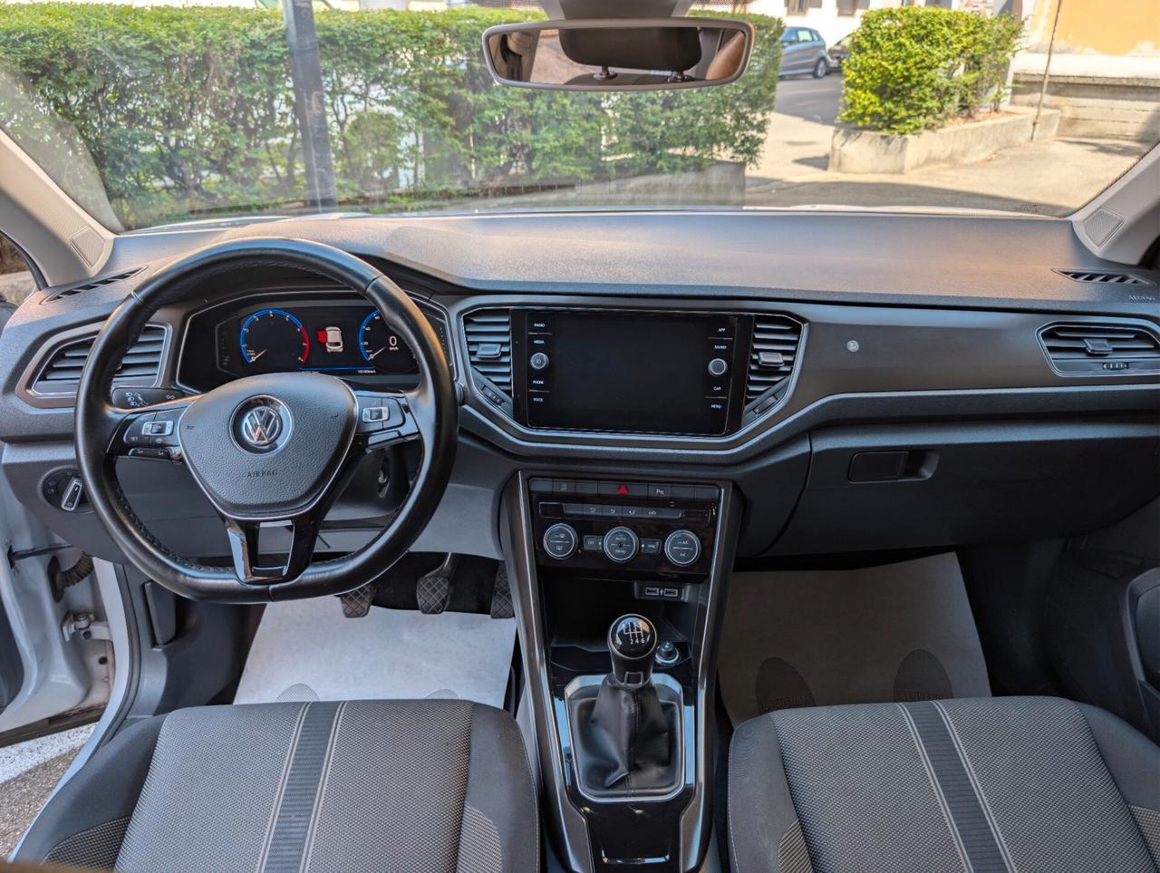 Volkswagen T-Roc 1.0 TSI 115 CV Advanced BlueMotion Technology - PREZZO REALE