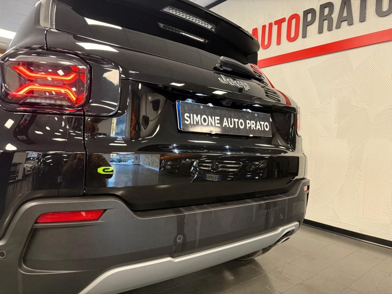 Jeep Avenger 1.2 Turbo 100 CV MHEV Summit