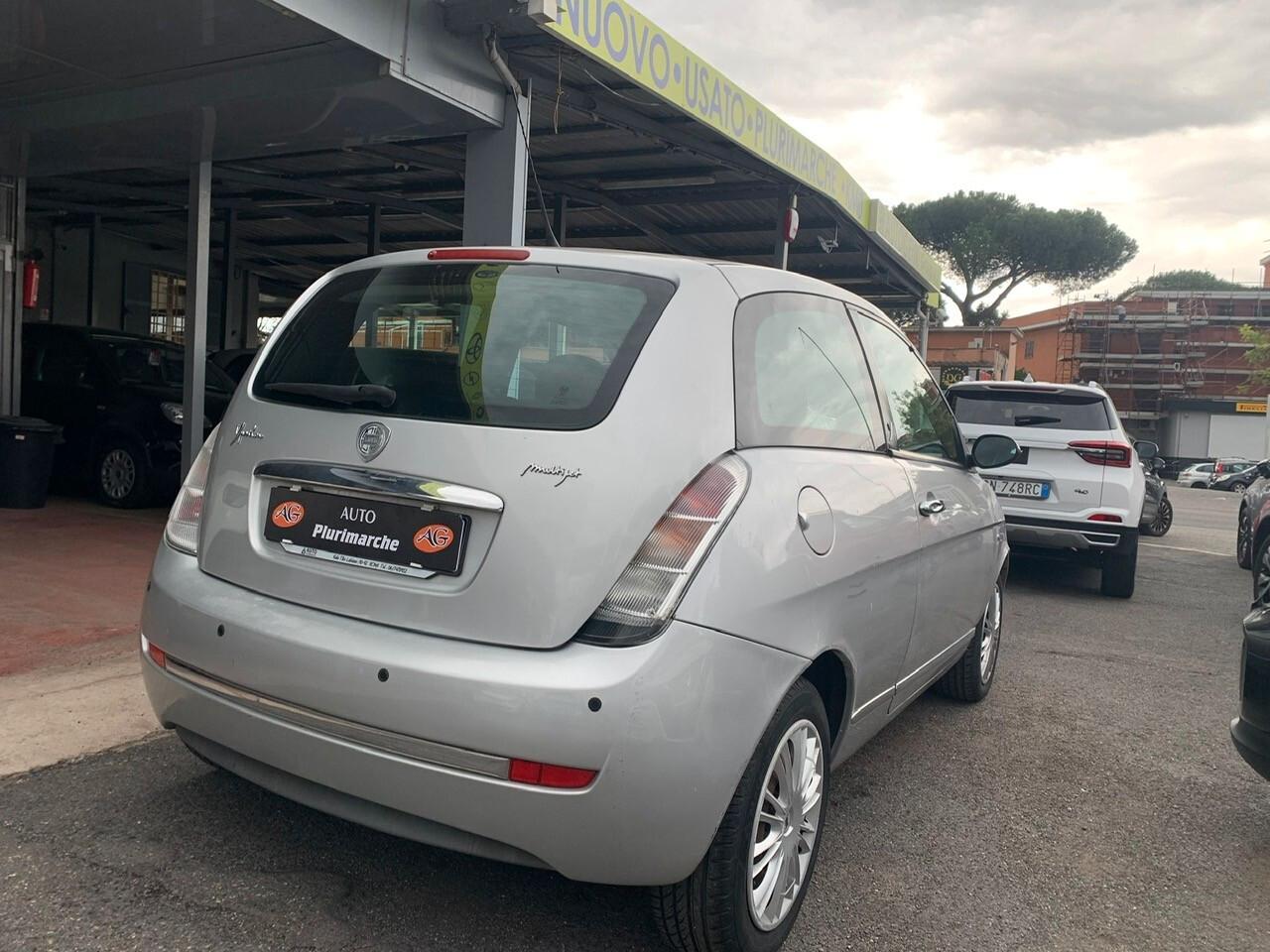 Lancia Ypsilon 1.3 MJT 90 CV Platino KM ORIGINALI