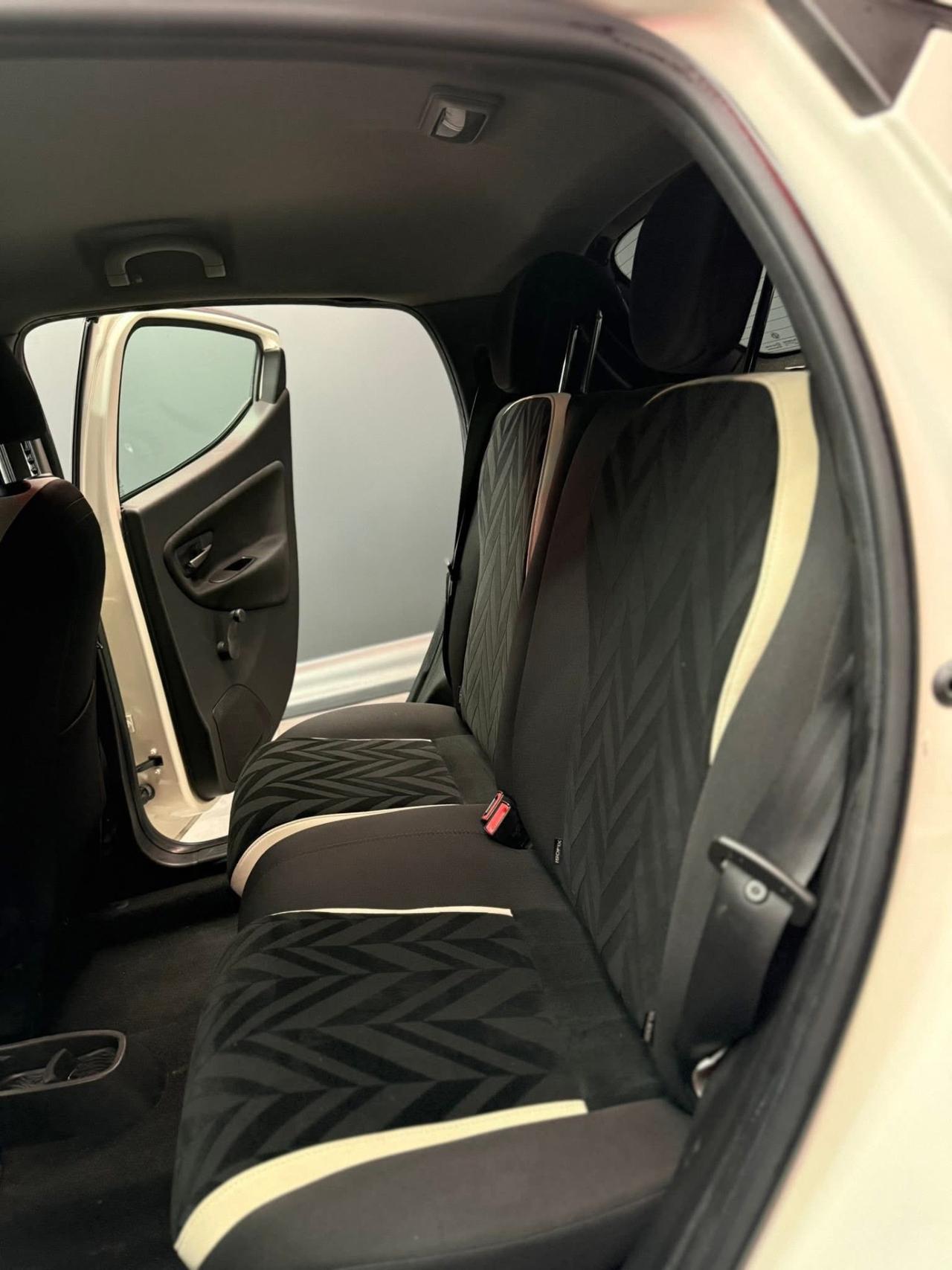 Lancia Ypsilon 1.3 MJT 95 CV NUOVA 11/2015