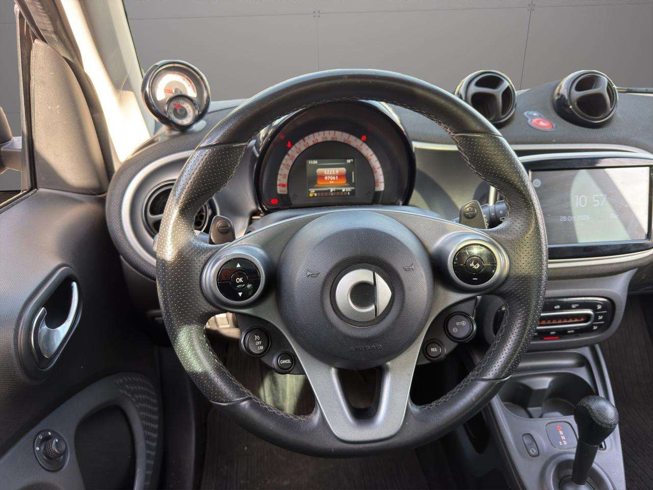 Smart fortwo coupe Fortwo 0.9 t Passion 90cv - Navigatore - Retrocamera - Cerchi 16" - Tetto Panoramico