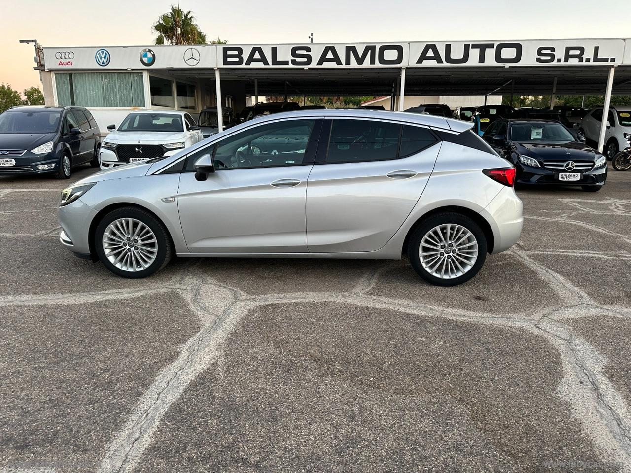 OPEL Astra 1.0 T Innovation