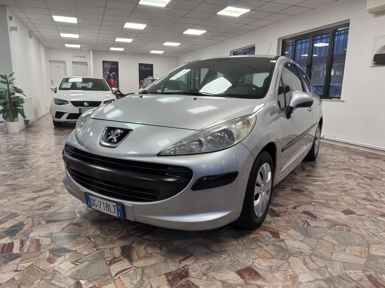 Peugeot 207 1.4 HDi 70CV 3p. X Line