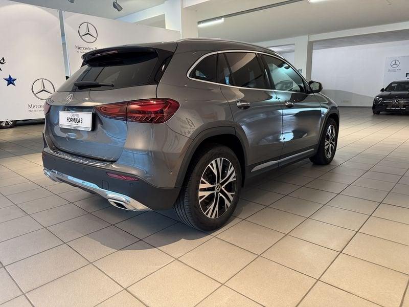 Mercedes-Benz GLA GLA 200 Progressive Advanced Plus