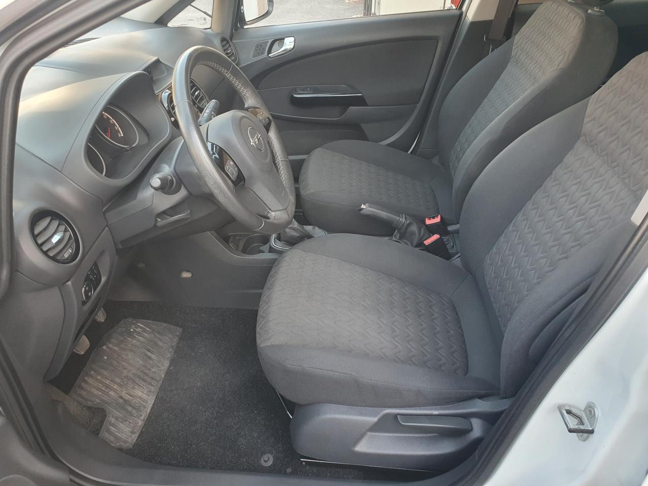 Opel Corsa 1.2 85CV benzina GPL Neopatent 2013