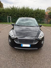 Ford Fiesta 1.1 - NEOPATENTATI - 12 MESI DI GARANZIA -