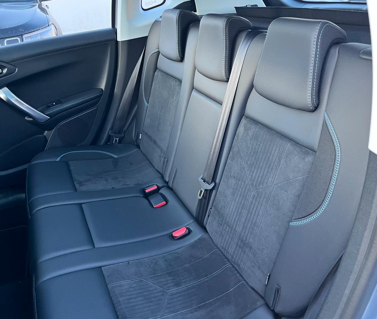 Peugeot 2008 BlueHDi 120 S&S Crossway (tetto in vetro)