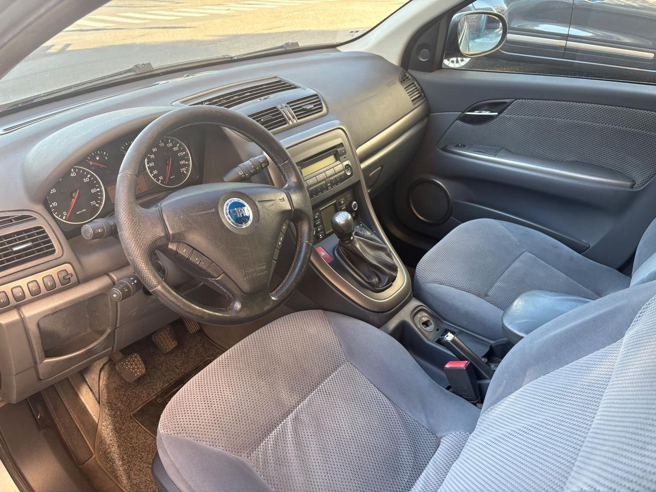 Fiat Croma Active 1.9 D Multijet