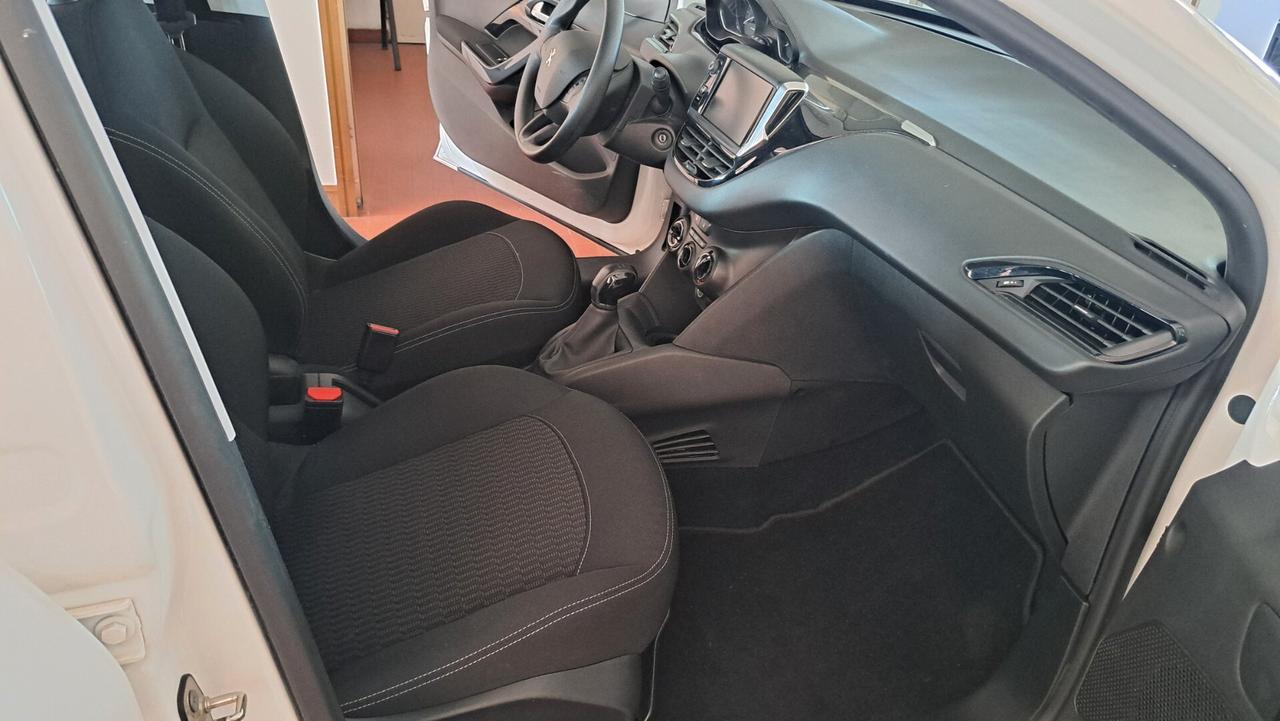 Peugeot 208 PureTech 82 5 porte Active OK NEO PATENTATI