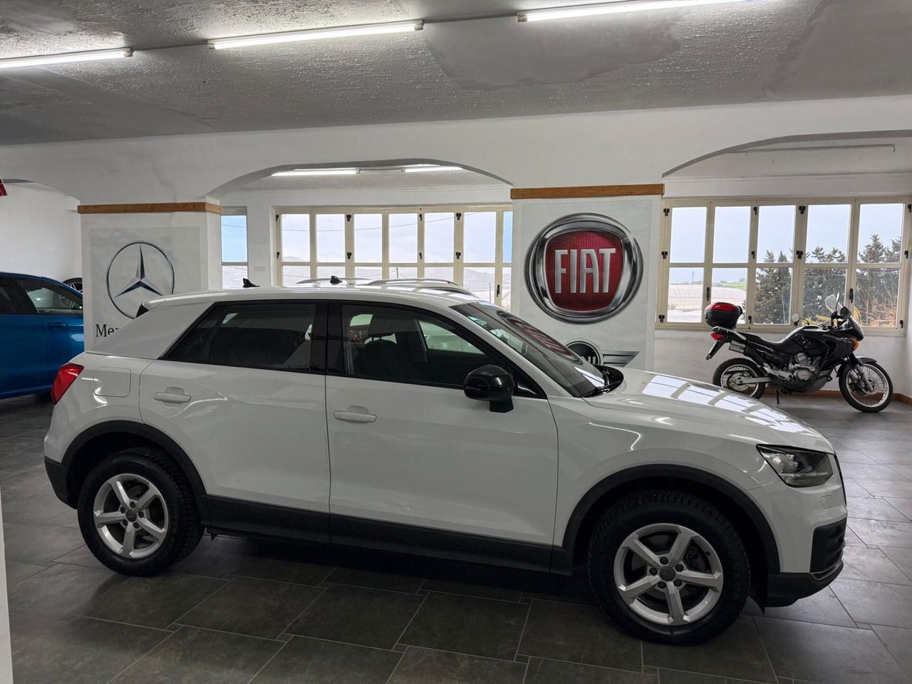 Audi Q2 30 TDI Business
