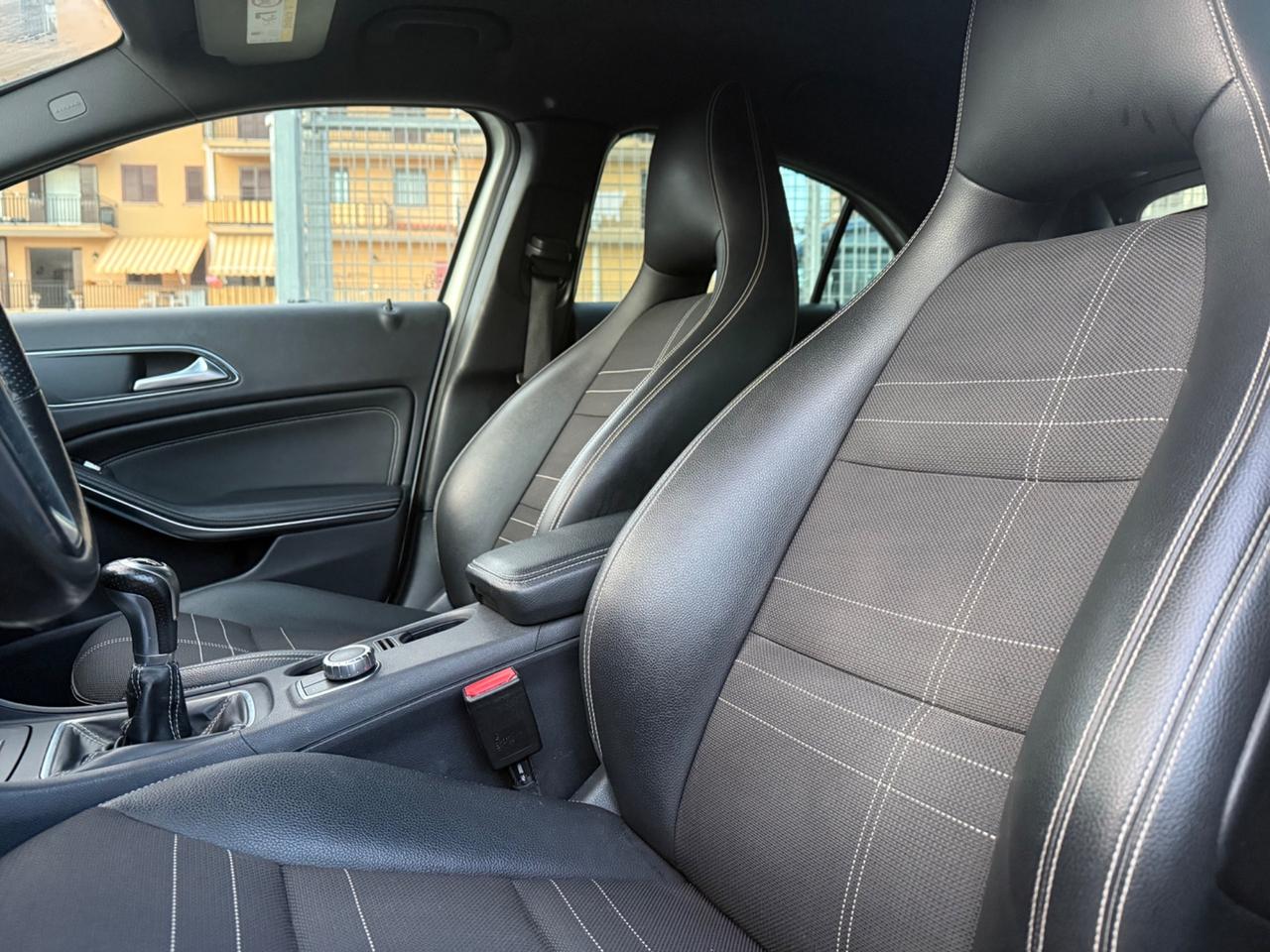 Mercedes-benz A 200 CDI Sport 2015