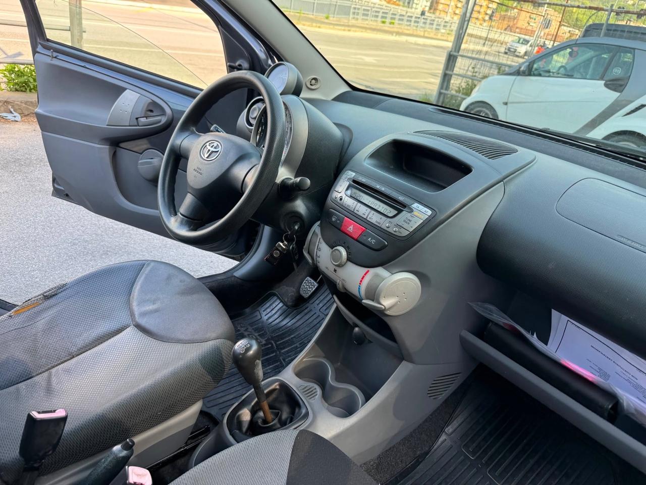 Toyota Aygo 1.0 12V VVT-i 5 porte - 2006 km 130.000