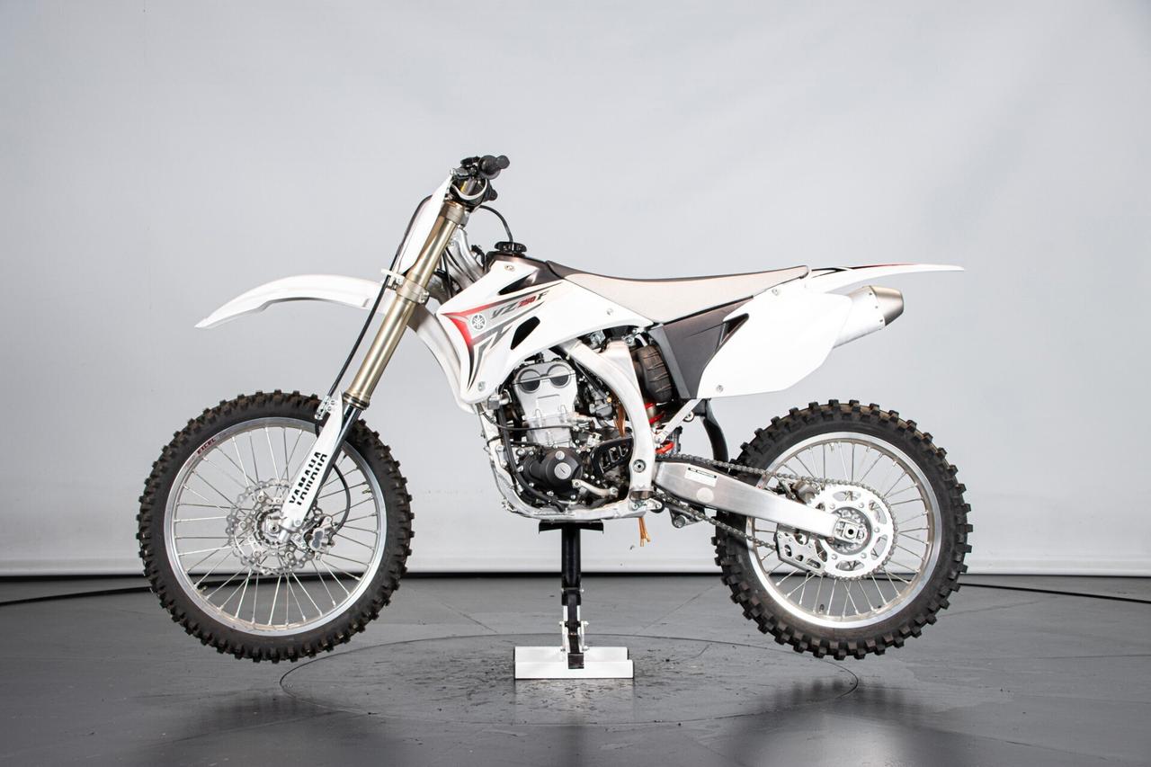 Yamaha YZ 250 F - 2008