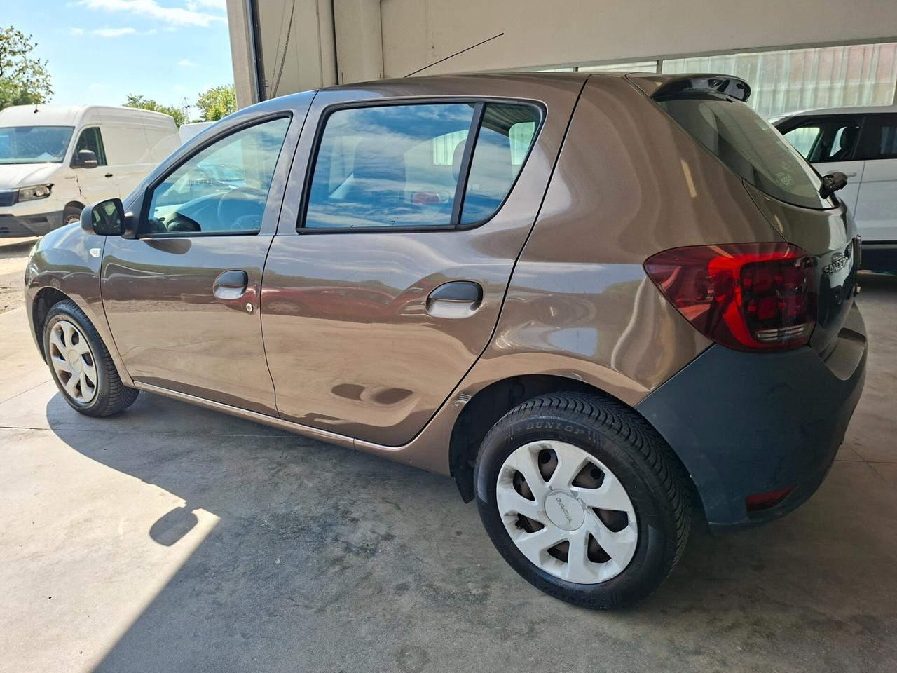Dacia Sandero 2017 / 75CV / 5PORTE / DA NEOPATENTATI