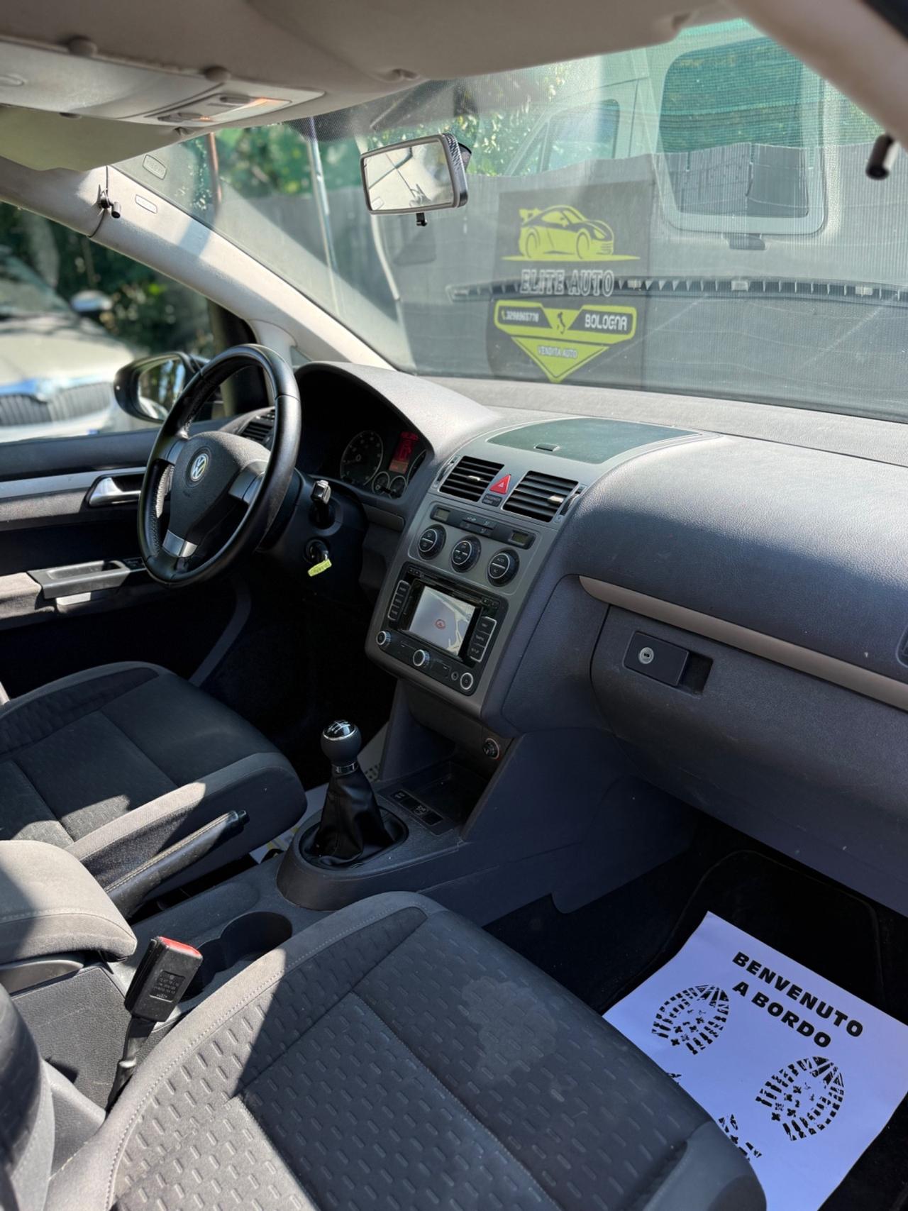 Volkswagen TOURAN 1.4 METANO 7 POSTI HIGHLINE