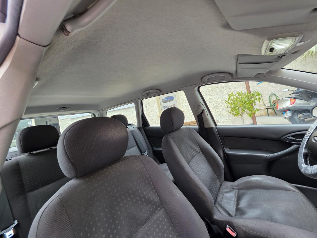 Ford Focus 1.8 TDCi (100CV) cat 5p. Zetec