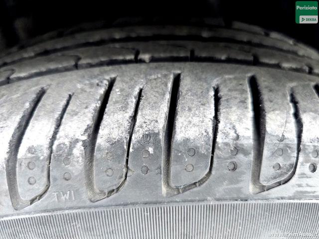 VOLKSWAGEN Passat Variant 2.0 TDI SCR EVO Business