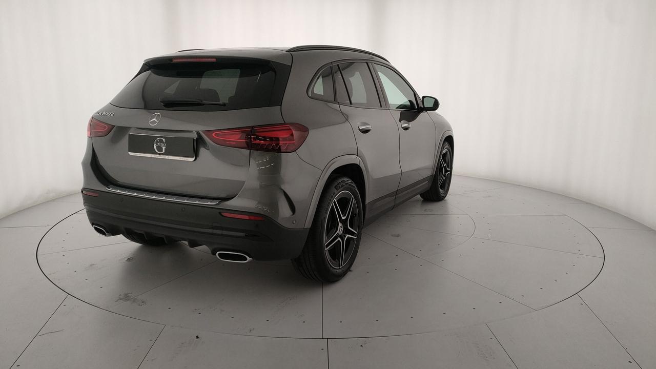 Mercedes-Benz GLA-H247 2023 - GLA 200 d AMG Line Advanced Plus auto