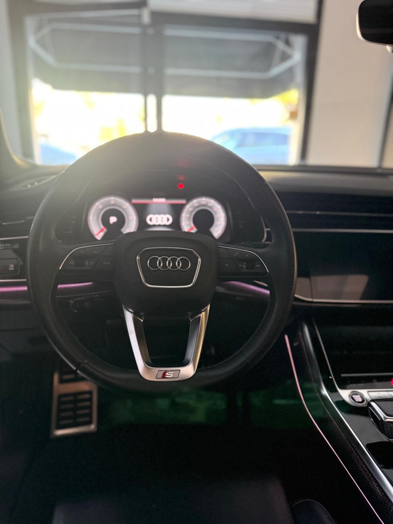 Audi Q8 50 TDI 286 CV quattro tiptronic Sport