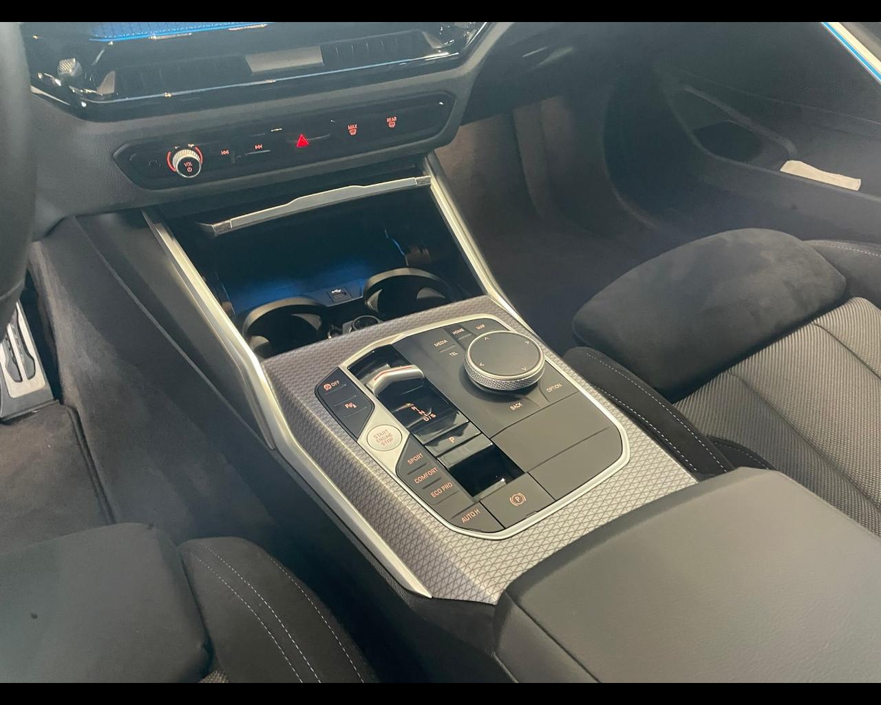 BMW Serie 3(G20/1-80/1) - 318d 48V Touring Msport