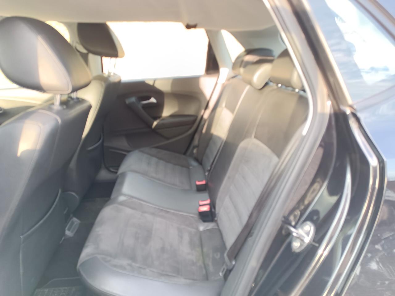 Volkswagen Polo 1.6 5 porte Highline BiFuel