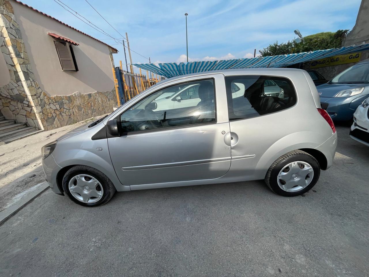 Renault Twingo 1.2 16V Live