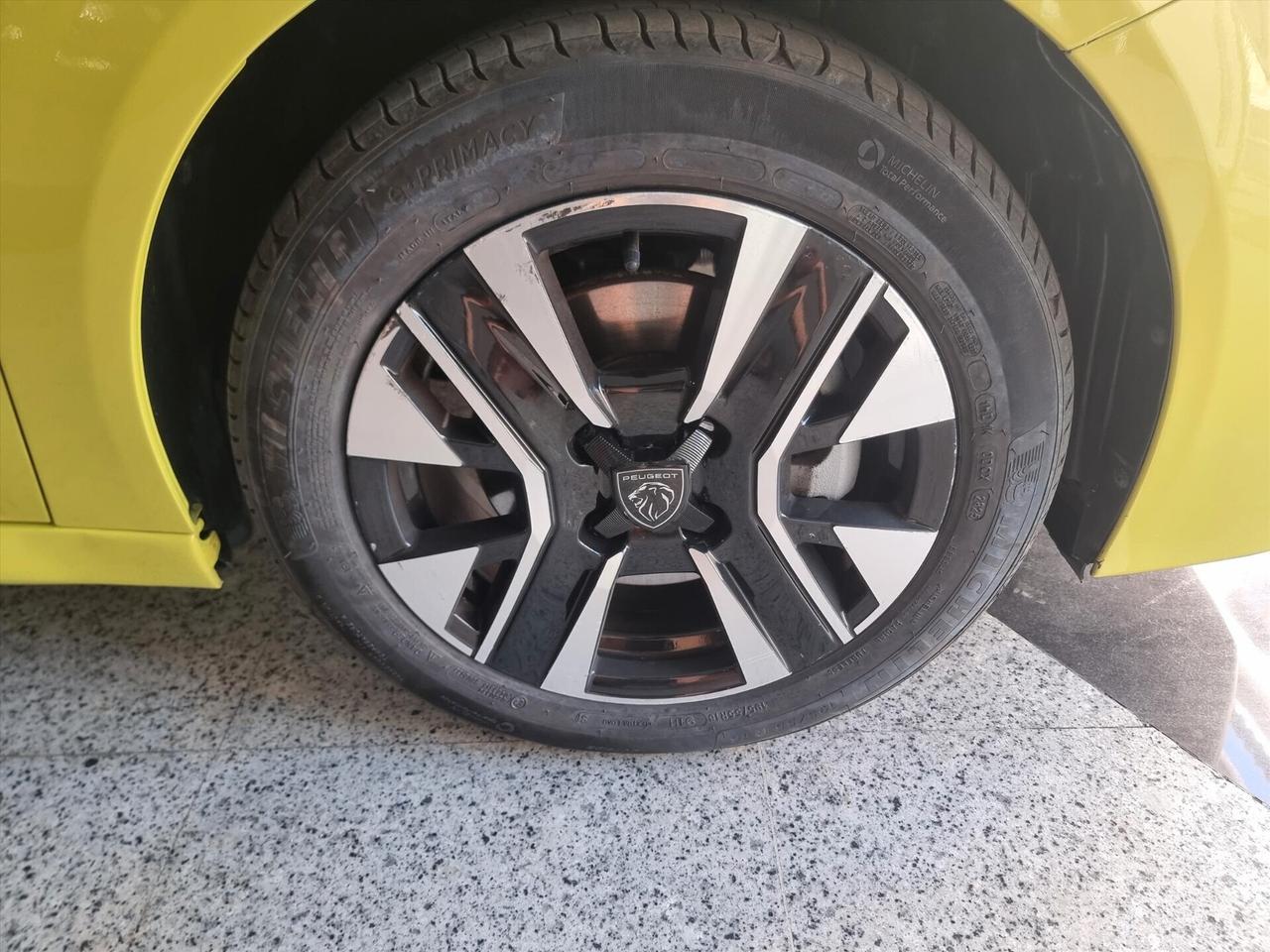 Peugeot 208 PureTech 100 Stop&Start 5 porte Allure PREZZO REALE