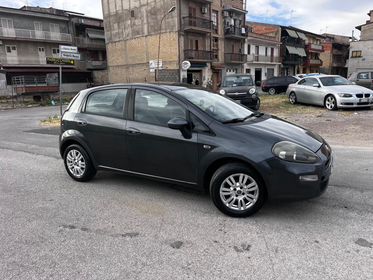 Fiat Grande Punto Easy 2013 1.2 benzina superaccessoriata