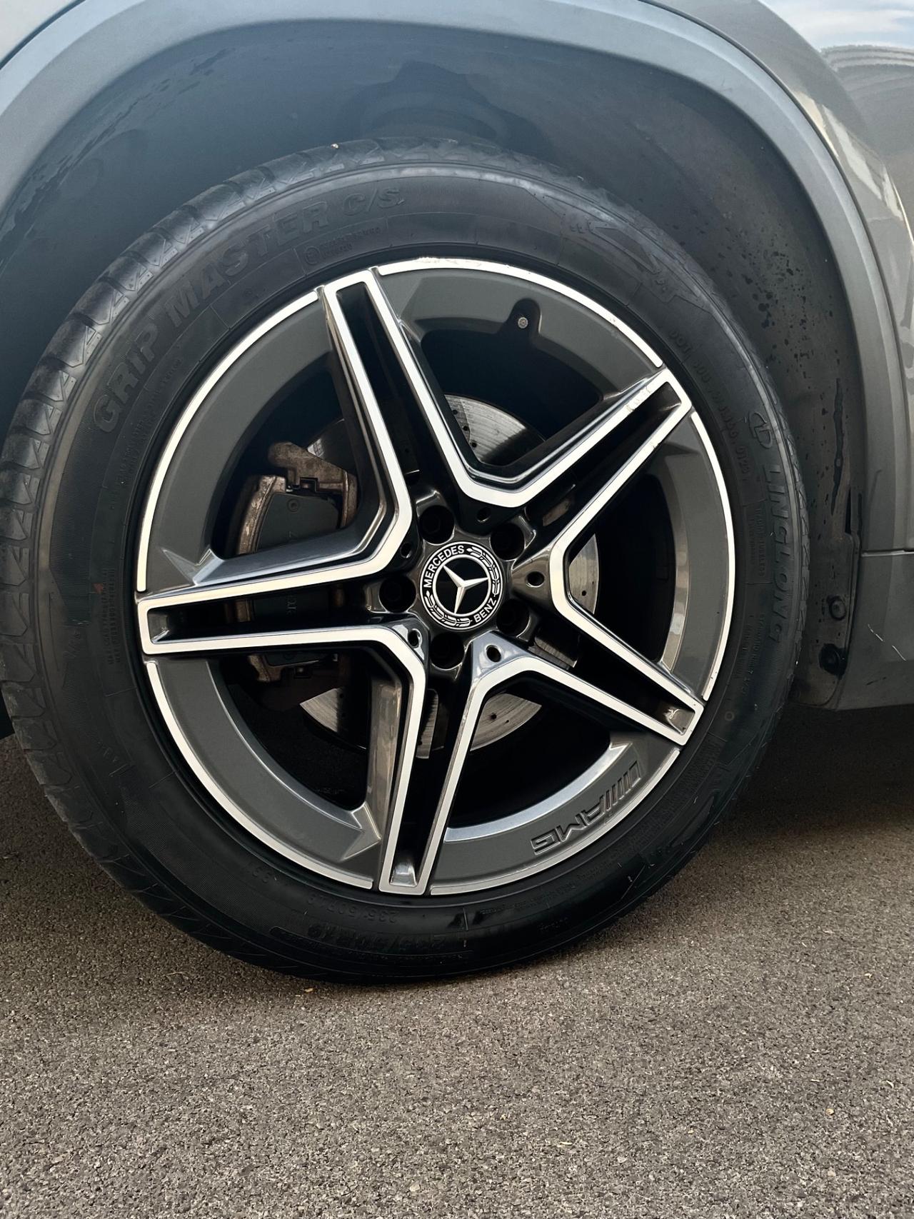 Mercedes-benz GLA 200 d Automatic Premium allestimento AMG