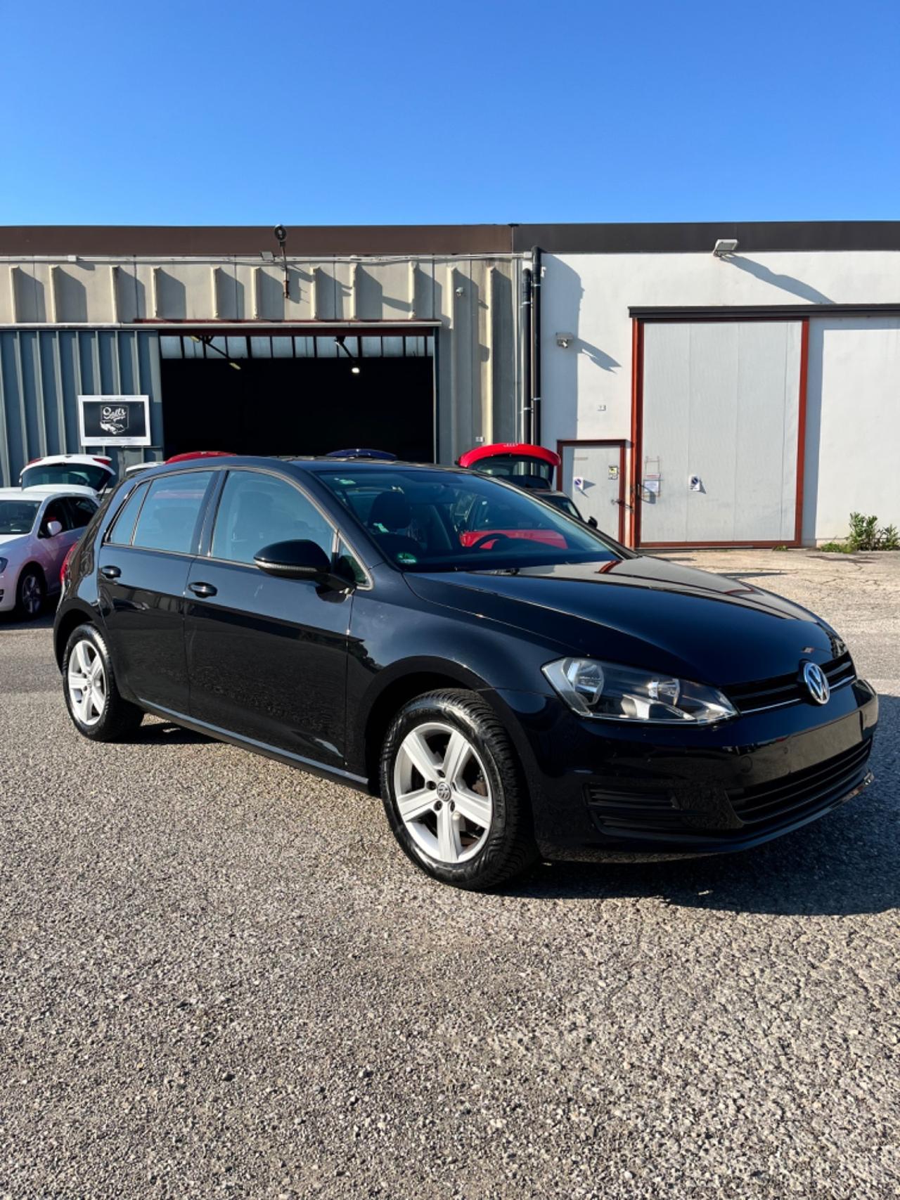 Volkswagen Golf 1.2 TSI 105 CV Neopatentati