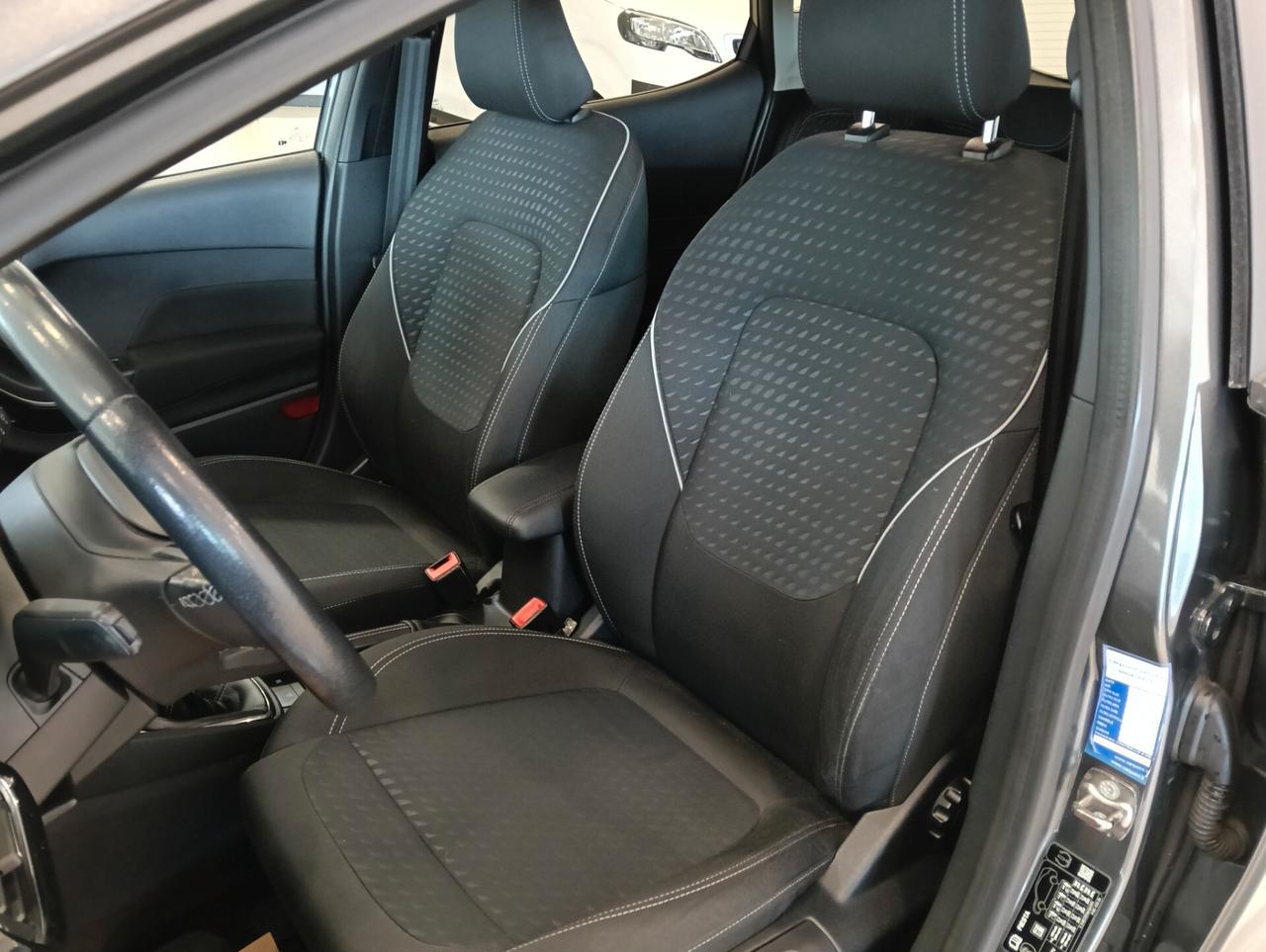 Ford Fiesta 1.5 TDCi 95CV 5 porte Titanium