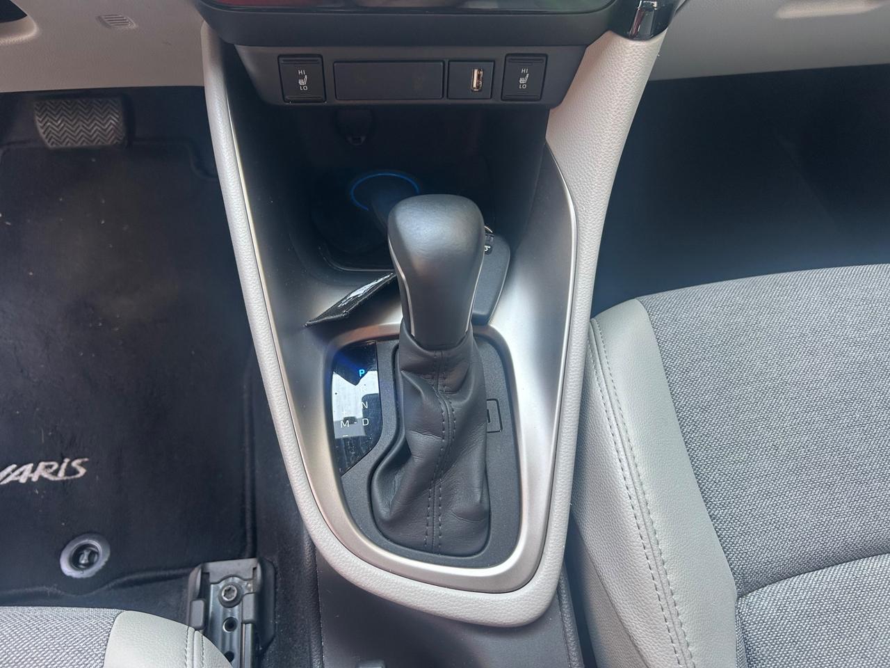 Toyota Yaris 1.5 Hybrid 5 porte GR LINE