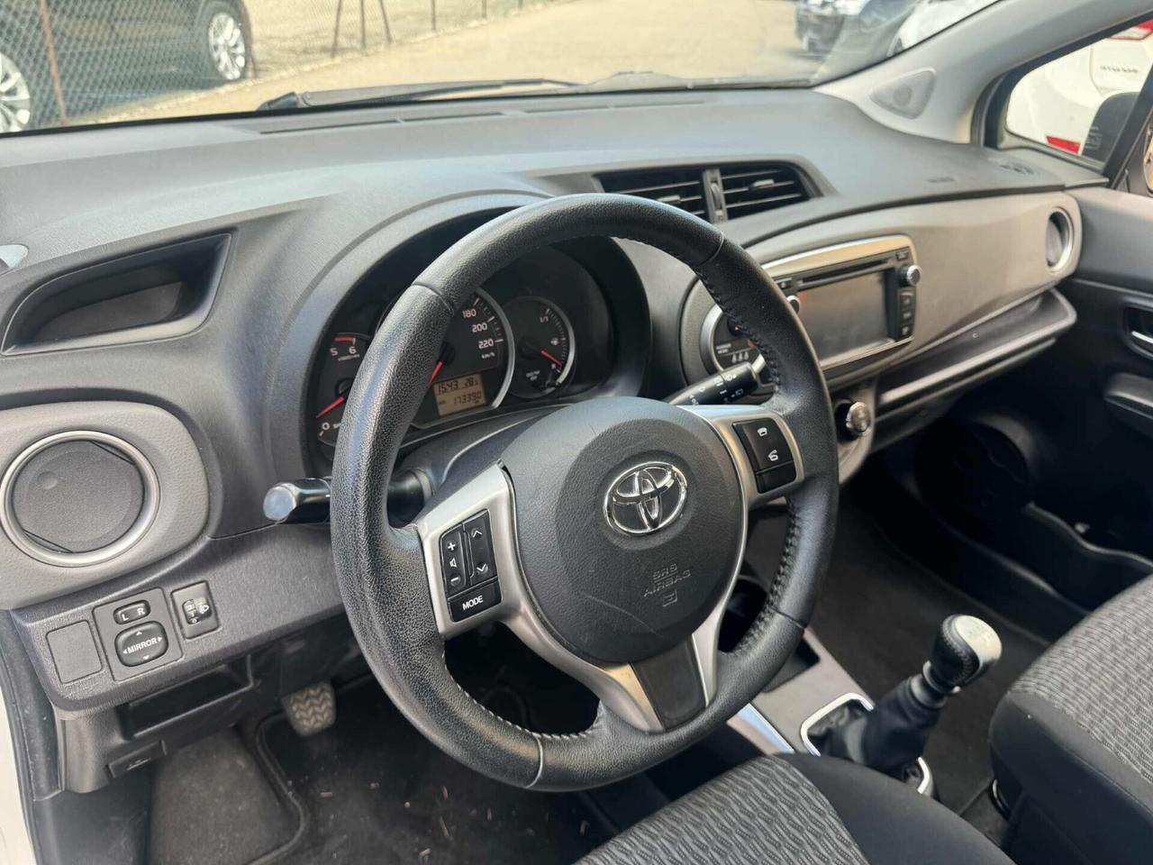 Toyota Yaris Anno 2014 1.4 D-4D 5 porte Lounge