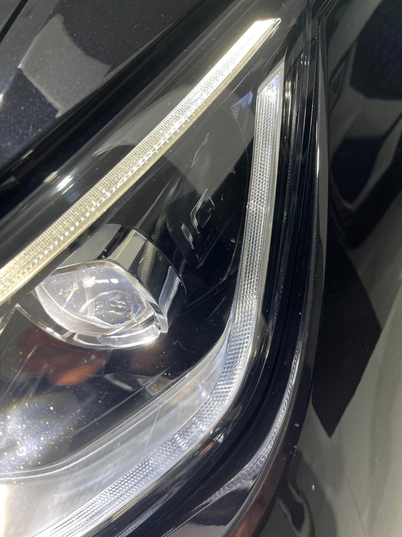 Volkswagen Golf 2.0 TSI R DSG 4Motion