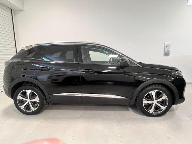 PEUGEOT 3008 BlueHDi 130 S&S EAT8 Allure