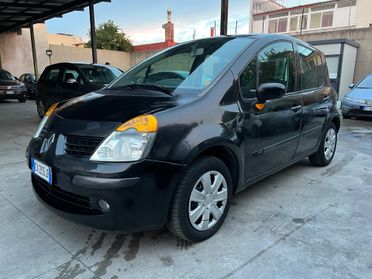 Renault Modus 1.5 dCi 85CV Initiale