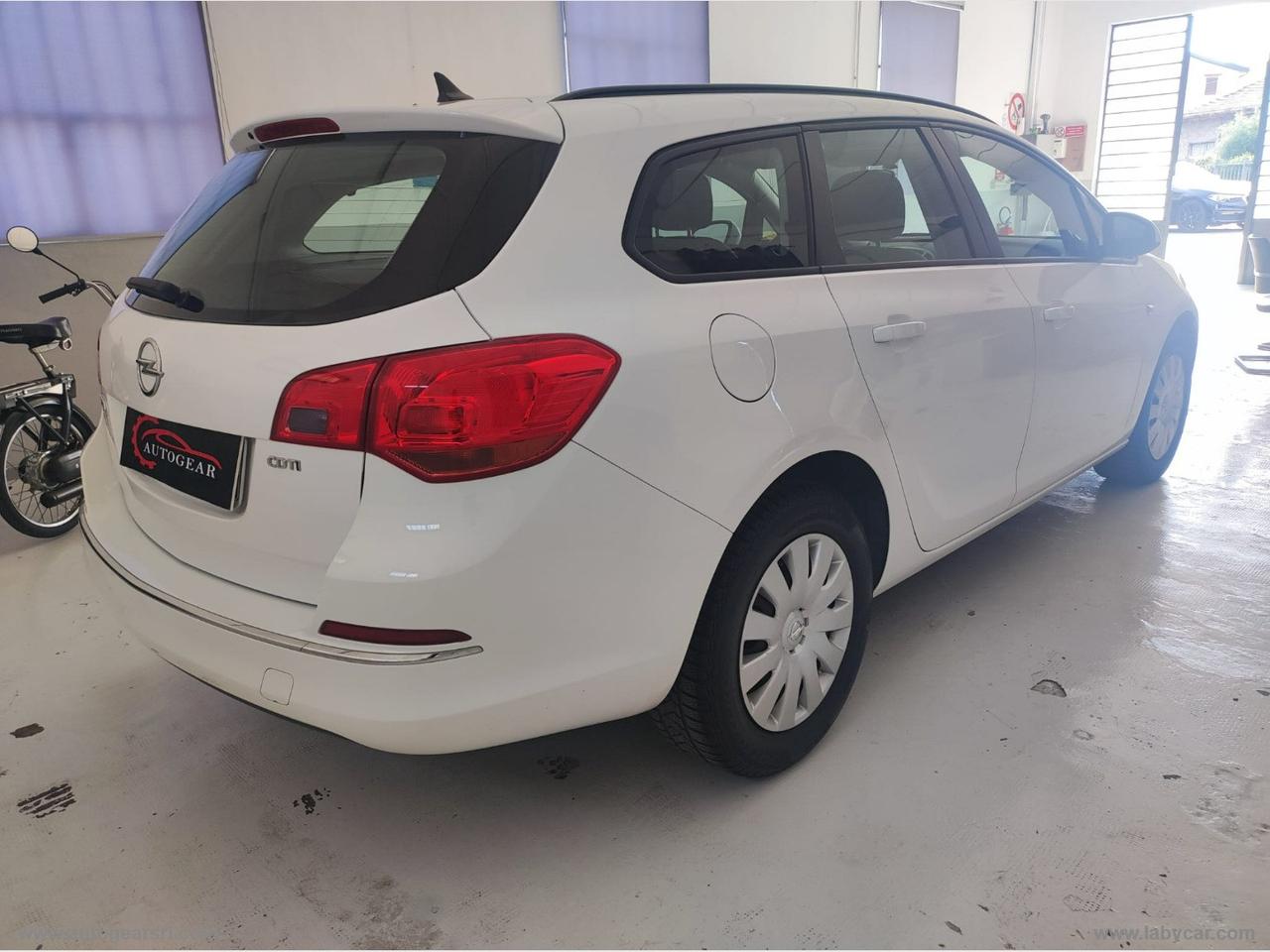 OPEL Astra 1.6 CDTI EcoFLEX S&S ST Cosmo
